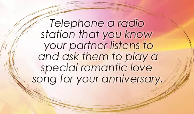 One Year Dating Anniversary Gifts For Her